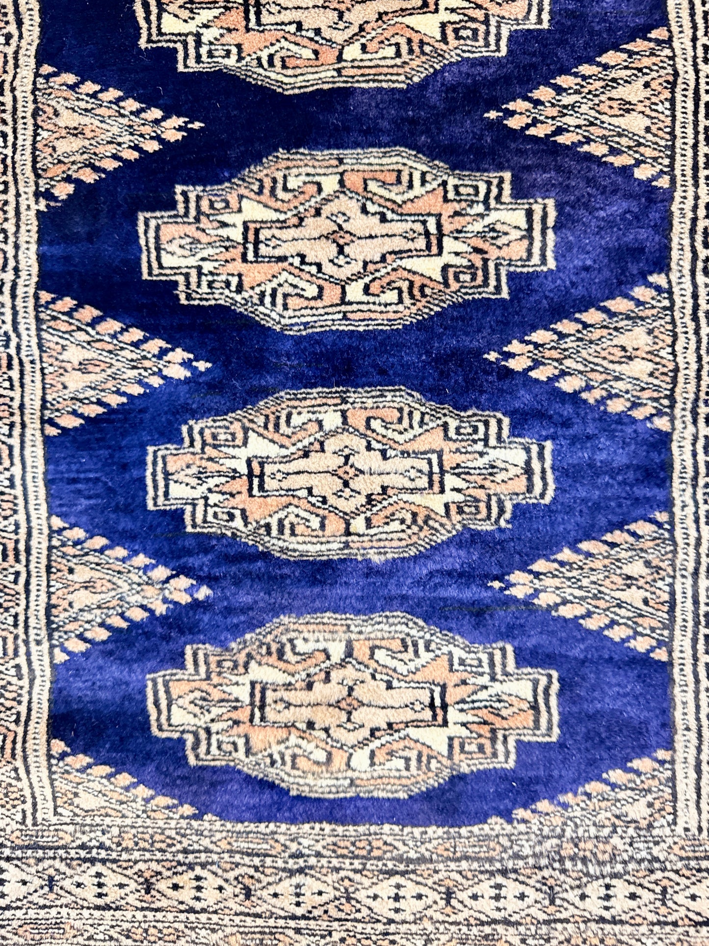 Hand Knotted Pakistani Bokhara Rug