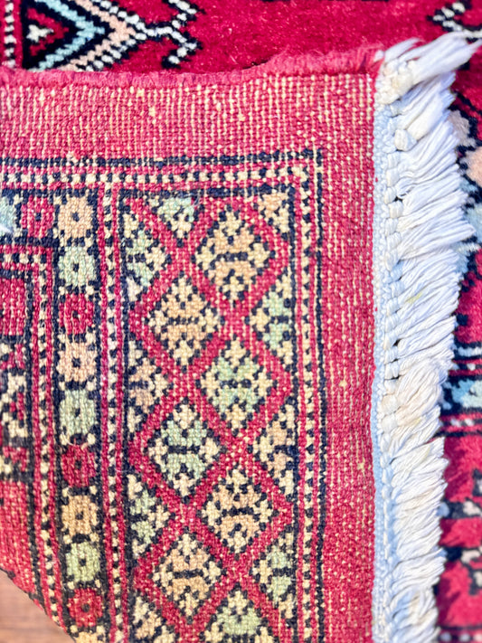 Hand Knotted Traditional Bokhara Rug