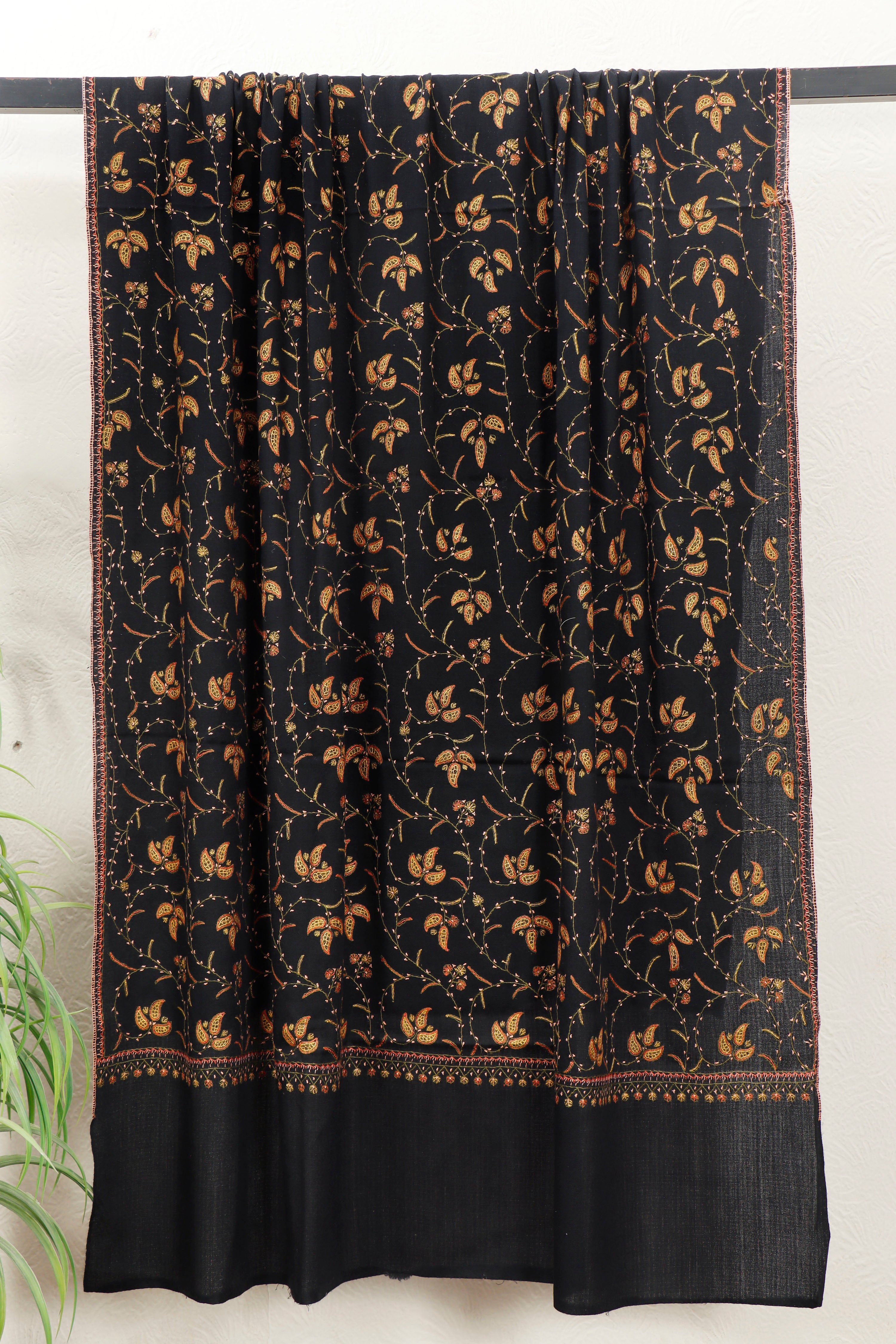 Kashmiri Shawl Sui Work