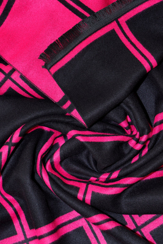 Kashmiri Shawl Sui Work