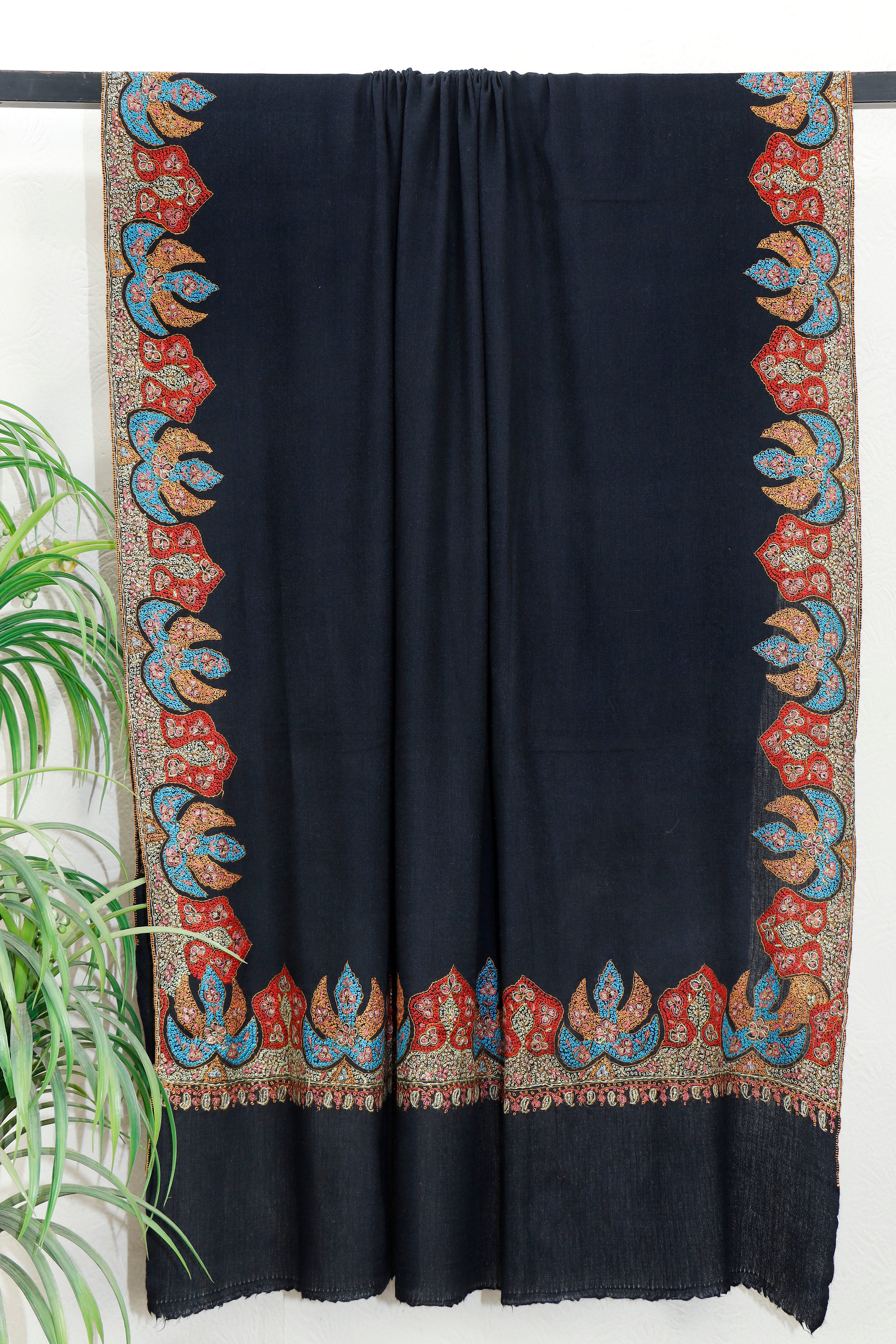 Kashmiri Shawl Sui Work