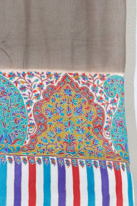 Kashmiri Shawl Sui Work
