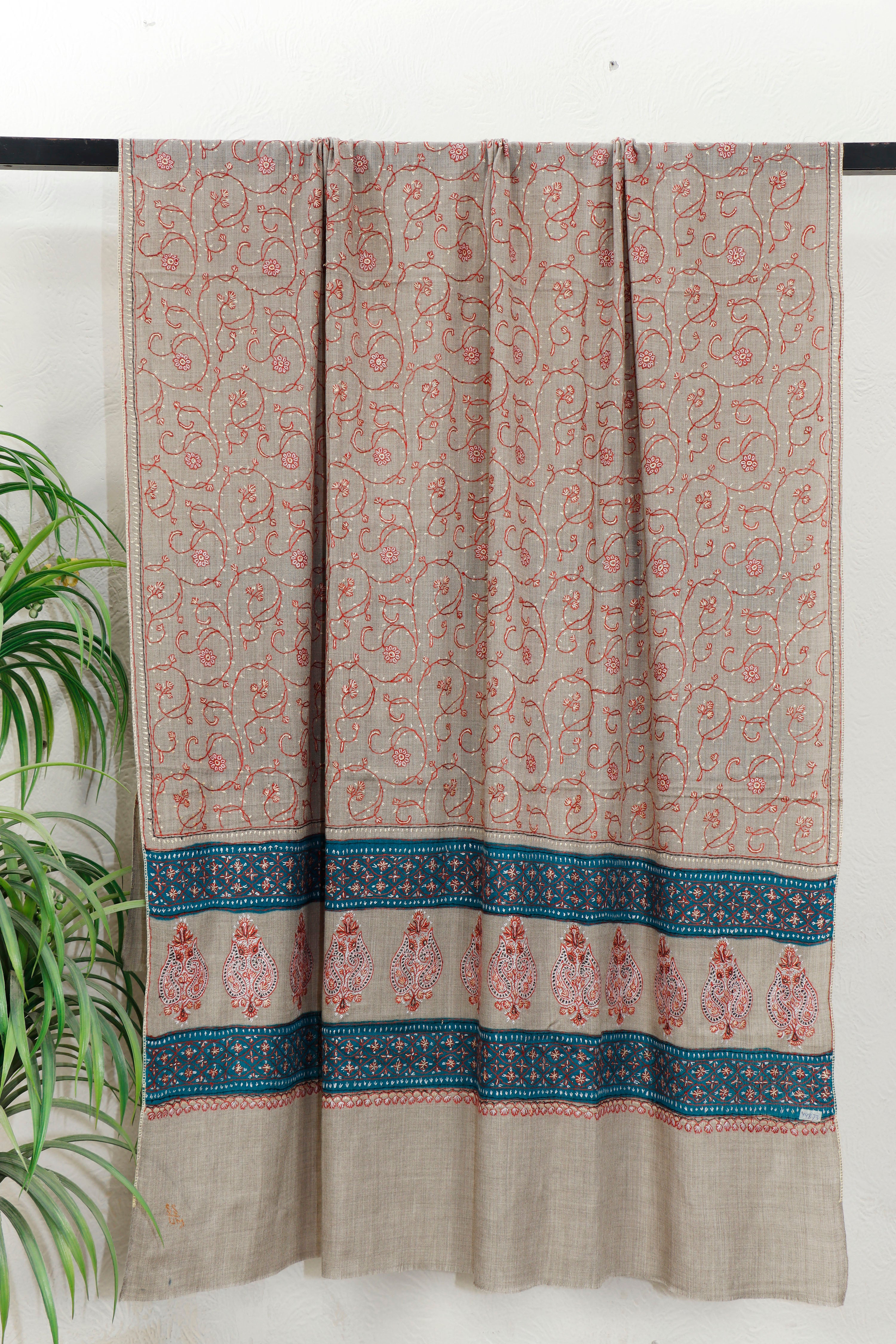 Kashmiri Shawl Sui Work