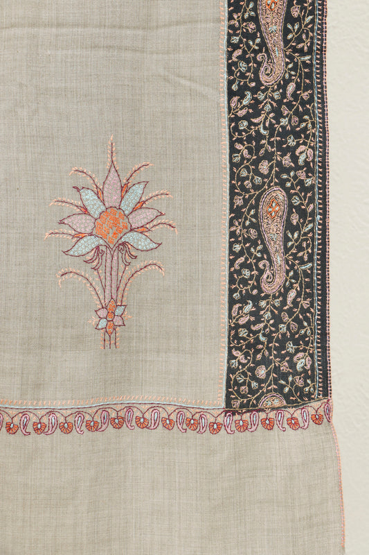 Sui Jaal Toosh Shawl