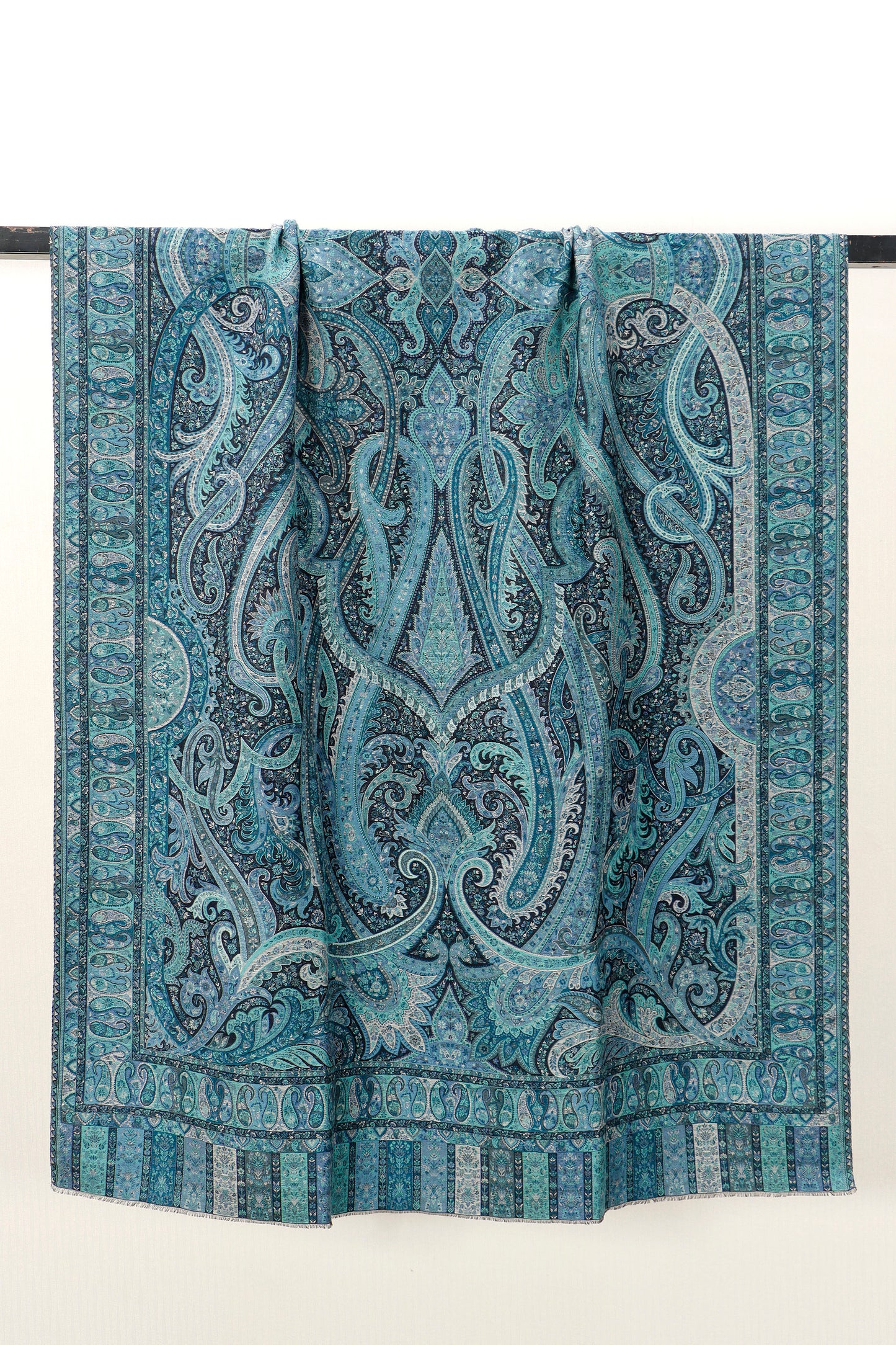 Kani Zari Shawl