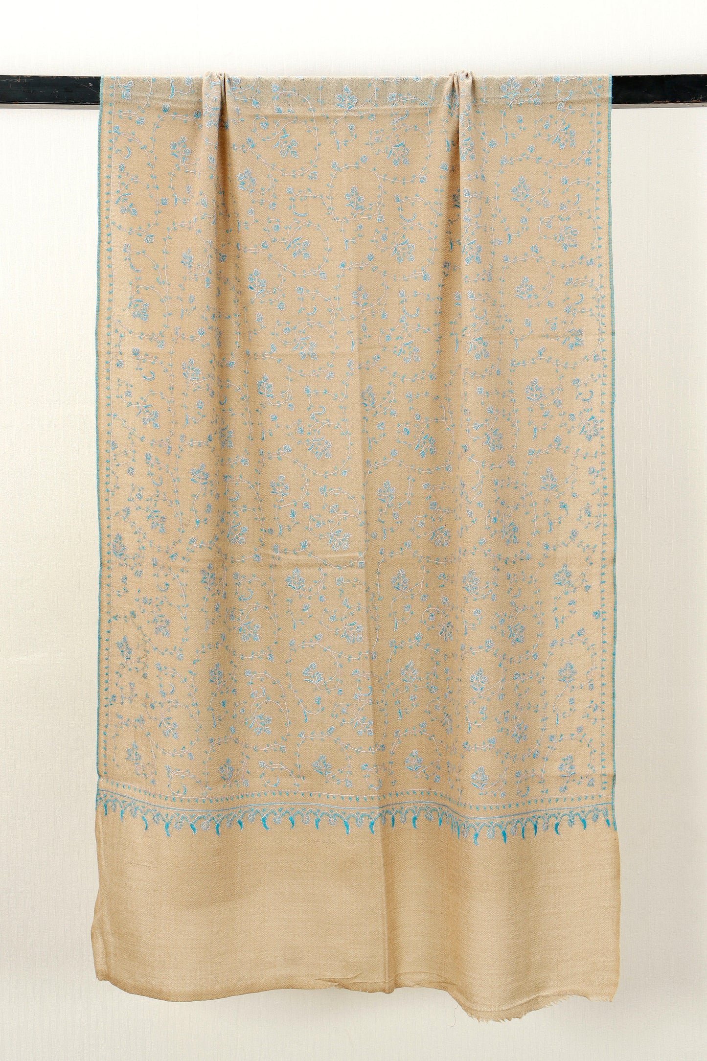 Sui Jaal Stole