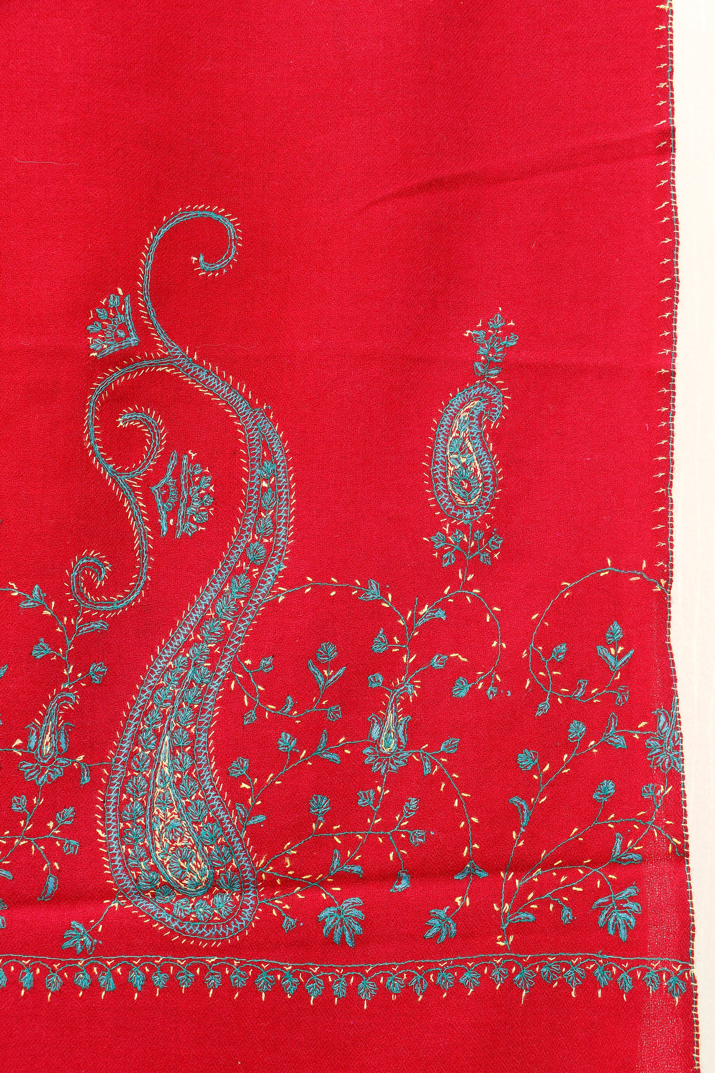 Sui Jaal Stole