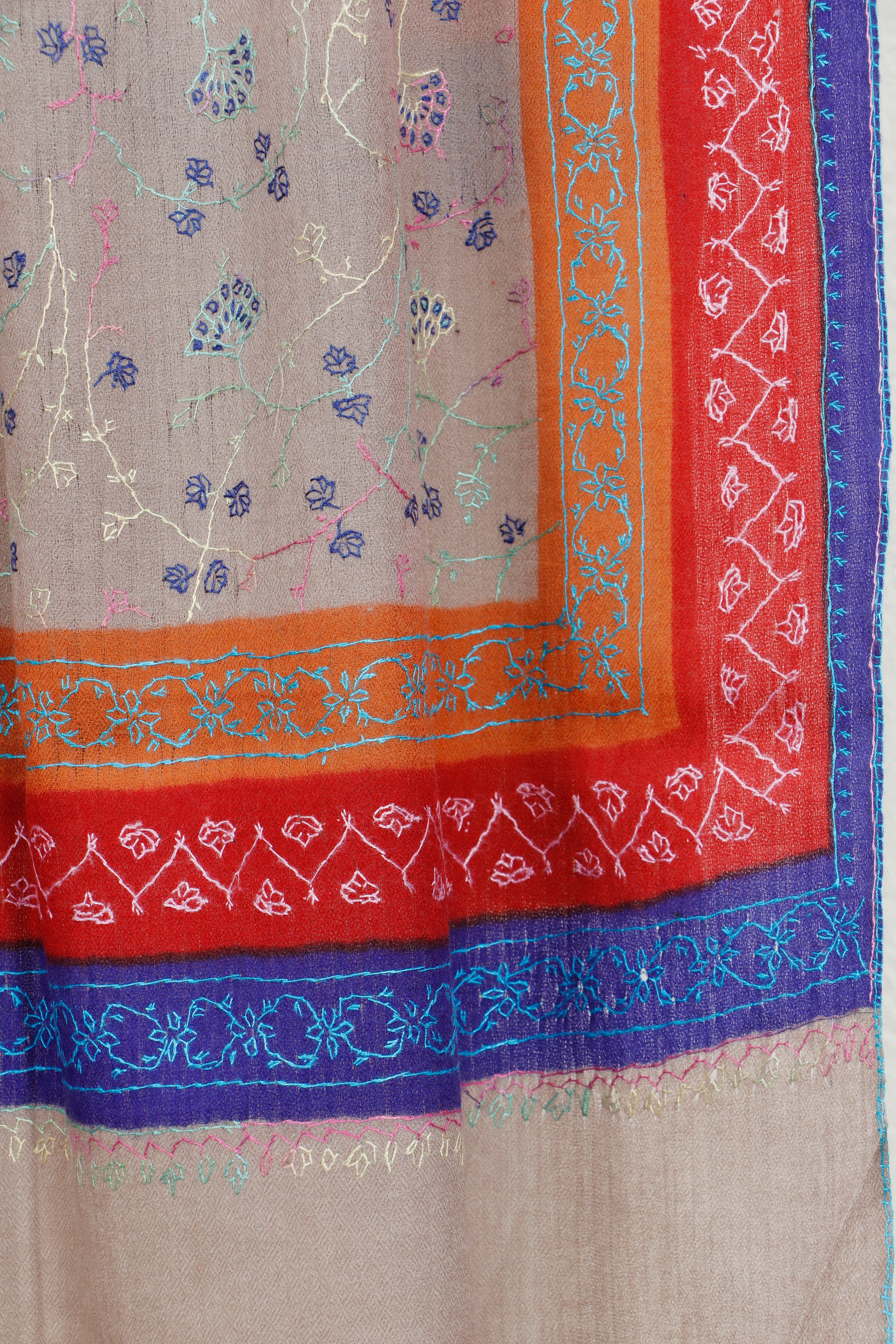 Sui Jaal Toosh Shawl