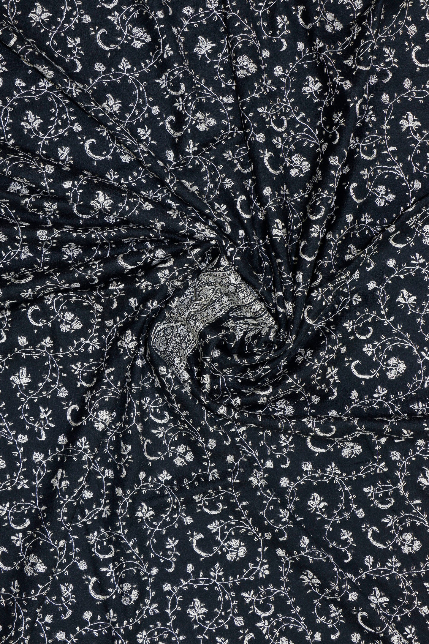 Sui Jaal Toosh Shawl